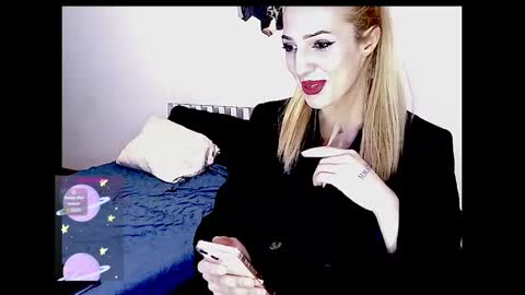 Snapshot of etherealuxx chatting on 15, 3, 2026 Serena online show from 15, 3, 2026