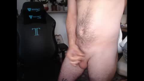 etudiantxx online show from 20, 7, 2026