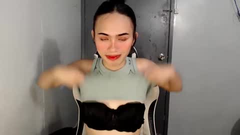 YELLA online show from 30, 12, 2024