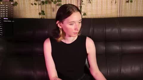 Snapshot of euphoria_girls chatting on 19, 10, 2025 check about me online show from 19, 10, 2025