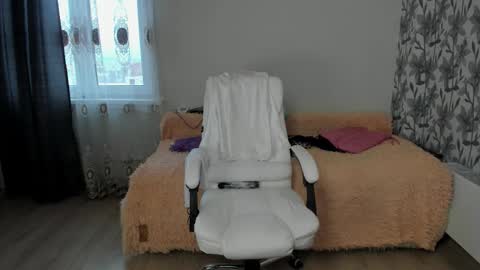 Eva online show from 23, 11, 2025