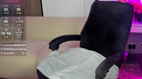 Snapshot of eva_conors_ chatting on 21, 4, 2026 Eva online show from 21, 4, 2026
