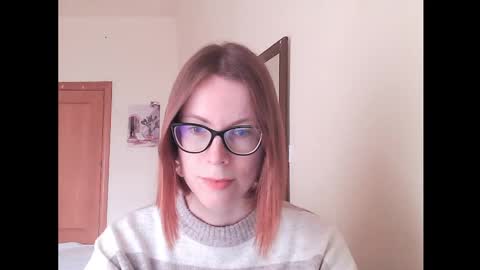 Snapshot of eva_cutesmile chatting on 6, 1, 2026 Eva online show from 6, 1, 2026