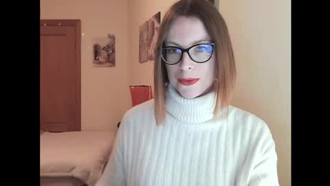 Snapshot of eva_cutesmile chatting on 4, 3, 2026 Eva online show from 4, 3, 2026