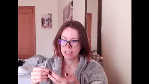 Snapshot of eva_cutesmile chatting on 5, 3, 2026 Eva online show from 5, 3, 2026