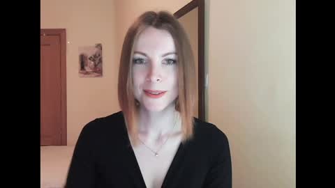 Snapshot of eva_cutesmile chatting on 31, 3, 2026 Eva online show from 31, 3, 2026