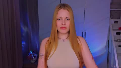 Snapshot of eva_ellis chatting on 4, 5, 2026 Eva online show from 4, 5, 2026