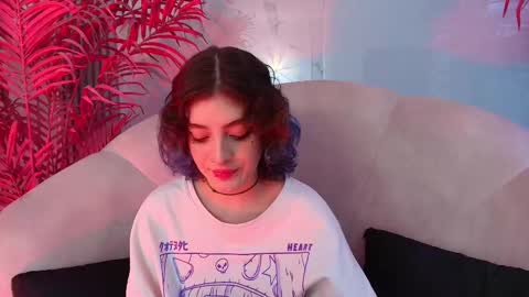 E V A online show from 20, 11, 2025