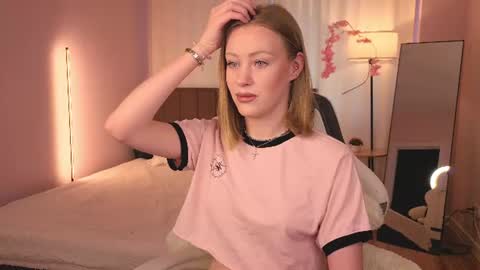 Snapshot of eva_hamilton chatting on 21, 7, 2026 eva hamilton online show from 21, 7, 2026
