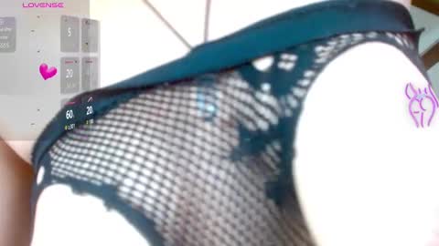 Snapshot of eva_hoot1 chatting on 20, 2, 2025 EVA online show from 20, 2, 2025