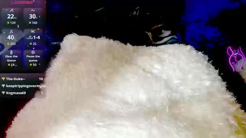 Snapshot of eva_hoot1 chatting on 10, 3, 2026 EVA online show from 10, 3, 2026