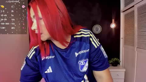 Snapshot of eva_hot_1 chatting on 13, 4, 2026 eva_hot_1 online show from 13, 4, 2026