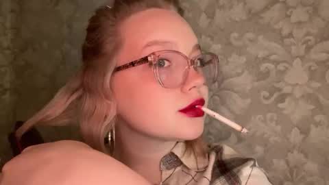 eva_kittenn online show from 21, 9, 2025