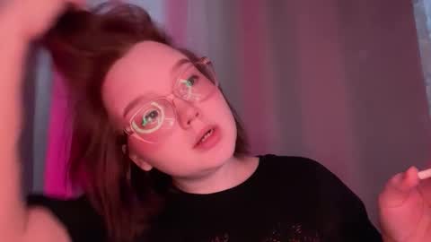 eva_kittenn online show from 27, 11, 2025