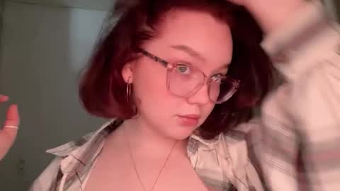 eva_kittenn online show from 4, 2, 2026