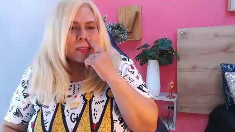 Snapshot of eva_love49 chatting on 3, 7, 2026 eva_love49 online show from 3, 7, 2026