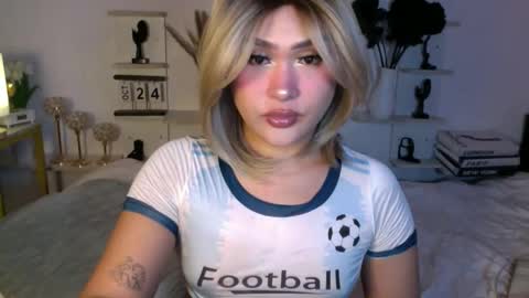 Queen Eva Mazikeen online show from 24, 10, 2025