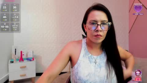 Eva  online show from 5, 4, 2026