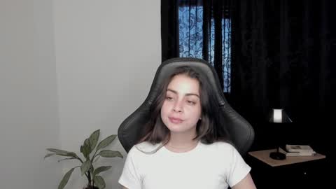 eva_monn online show from 16, 1, 2025