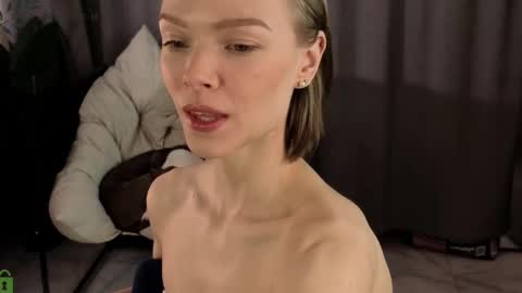 Snapshot of eva_natsumi chatting on 14, 1, 2026 Eva online show from 14, 1, 2026