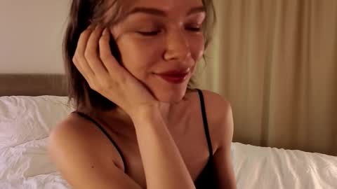 Snapshot of eva_natsumi chatting on 8, 3, 2026 Eva online show from 8, 3, 2026