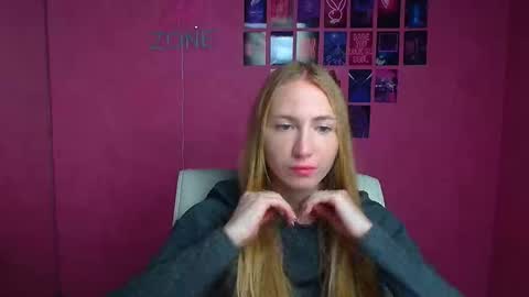 Snapshot of eva_oliviaa chatting on 17, 10, 2025 Eva online show from 17, 10, 2025
