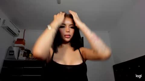 Snapshot of eva_penelope chatting on 1, 5, 2026 EVA online show from 1, 5, 2026