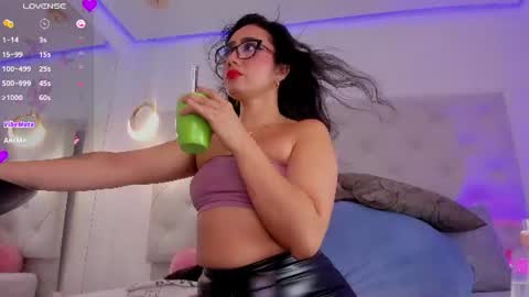 Snapshot of eva_rain chatting on 9, 7, 2026 Eva online show from 9, 7, 2026