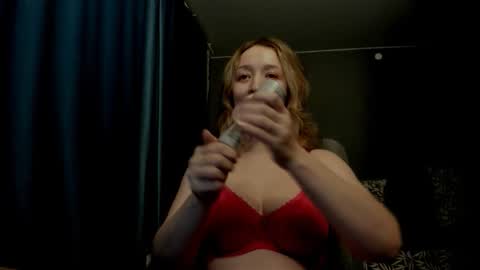 Snapshot of eva_rikchter chatting on 14, 2, 2026 Ice Goddess online show from 14, 2, 2026