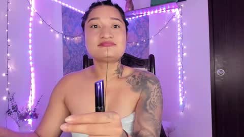 Snapshot of eva_sanderslee chatting on 4, 3, 2026 Eva online show from 4, 3, 2026