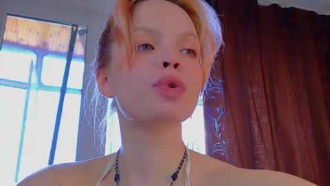 Snapshot of eva_sinn chatting on 30, 4, 2026 Hi there i am Eva and i wish create a nice community with you so join my Ticket Show for more pleasure online show from 30, 4, 2026