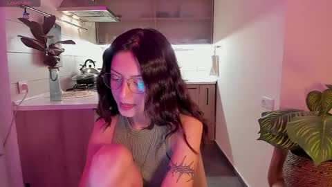 Snapshot of eva_sun chatting on 18, 4, 2026 Fansly - - use this referral link to support me online show from 18, 4, 2026