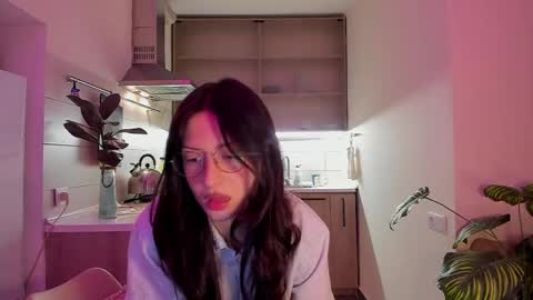 Snapshot of eva_sun chatting on 20, 4, 2026 Fansly - - use this referral link to support me online show from 20, 4, 2026