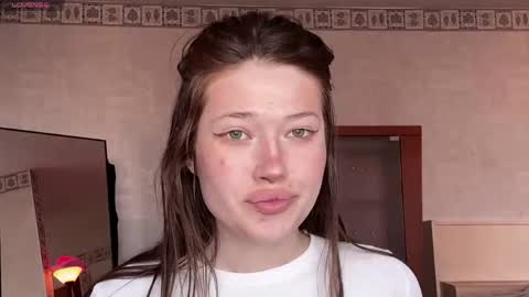 Snapshot of eva_varnerr chatting on 19, 4, 2026 eva varnerr online show from 19, 4, 2026