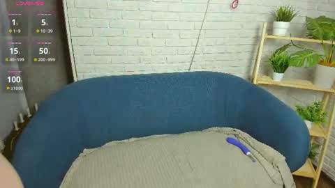 Hi Im Eva new here online show from 5, 7, 2026