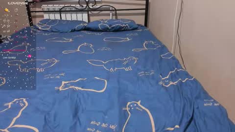 Snapshot of eva_zero chatting on 21, 12, 2025 Eva online show from 21, 12, 2025