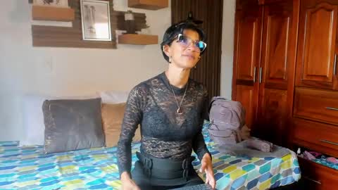 Snapshot of evaa_campbell chatting on 2, 5, 2026 Eva online show from 2, 5, 2026