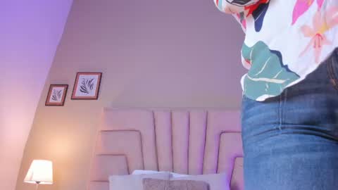 Snapshot of evaa_mills chatting on 28, 7, 2026 Eva online show from 28, 7, 2026