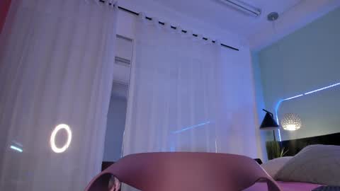 Snapshot of evaa_stevens chatting on 5, 2, 2025 julieth online show from 5, 2, 2025