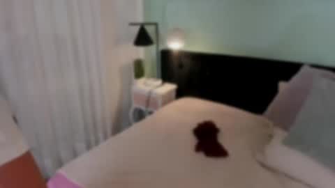 Snapshot of evaa_stevens chatting on 16, 9, 2025 julieth online show from 16, 9, 2025