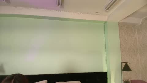 Snapshot of evaa_stevens chatting on 6, 10, 2025 julieth online show from 6, 10, 2025