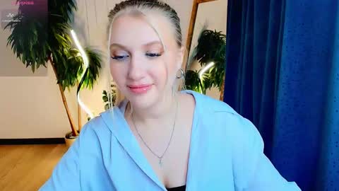 Eva  online show from 8, 3, 2026