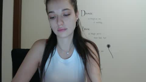 Snapshot of evaeldis chatting on 10, 9, 2025 Eva online show from 10, 9, 2025