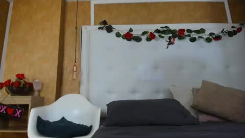 Snapshot of evamilf24 chatting on 20, 4, 2026 evamilf24 online show from 20, 4, 2026