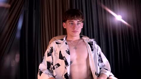 Snapshot of evan__joy chatting on 9, 2, 2026 Evan online show from 9, 2, 2026