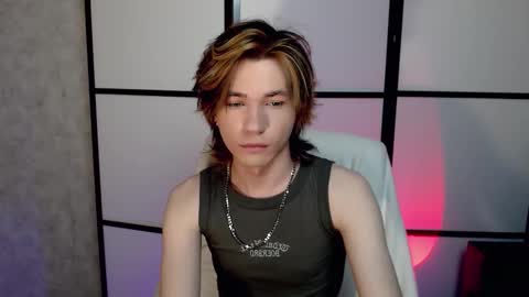 Snapshot of evan_reinhart chatting on 14, 10, 2025 evan_reinhart online show from 14, 10, 2025