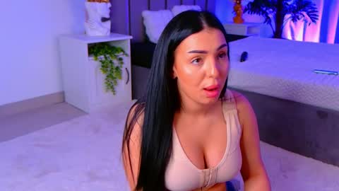 Snapshot of evanew_ chatting on 15, 4, 2026 Eva online show from 15, 4, 2026