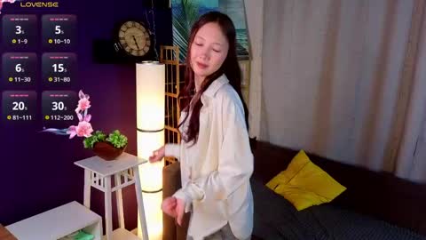 Snapshot of evangelinakovacevic chatting on 5, 5, 2026 Hello im Lia online show from 5, 5, 2026