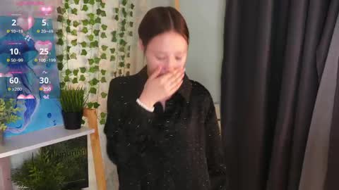 Snapshot of evangelinakovacevic chatting on 31, 5, 2026 Hello im Lia online show from 31, 5, 2026