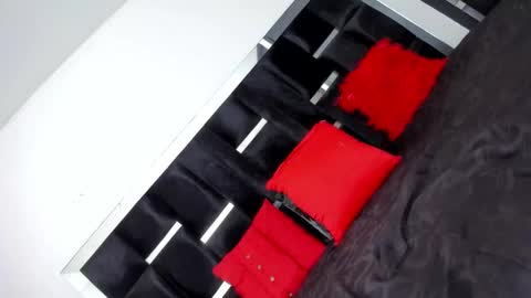 Snapshot of evanllelyne chatting on 28, 2, 2026 evanllelyne online show from 28, 2, 2026